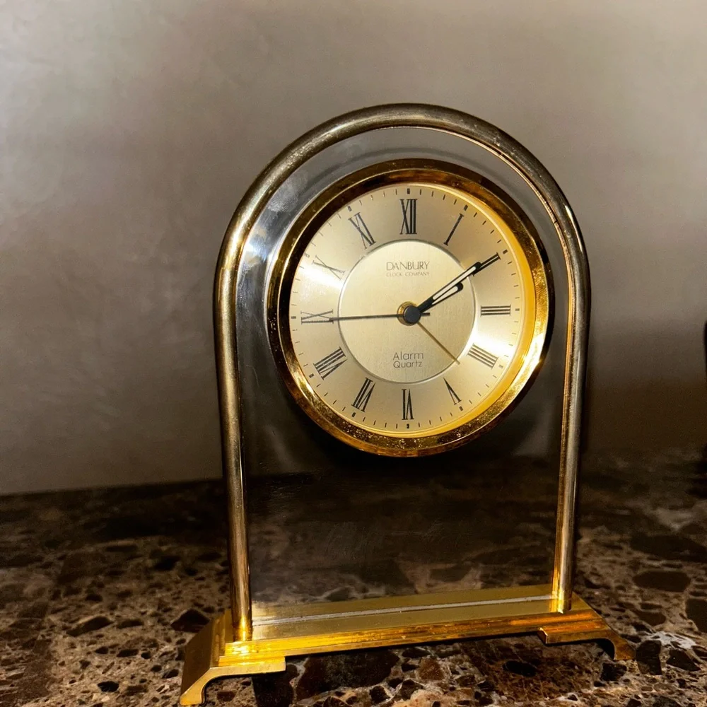 Danbury clok company Gold and Silver Arch Clock